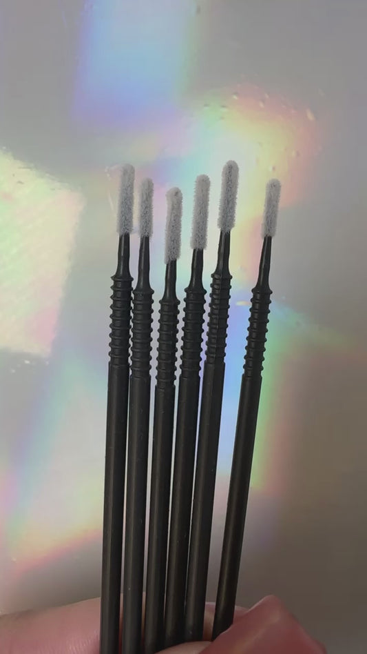 Long tip micro swabs